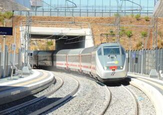 Treni traffico in tilt in Liguria guasti ritardi e rischio cancellazioni