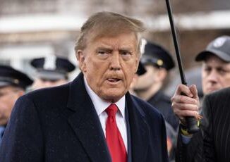 Trump vuole immunita oggi la sentenza della Corte Suprema