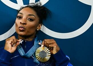 Parigi 2024 Biles contro Trump Amo il mio lavoro nero