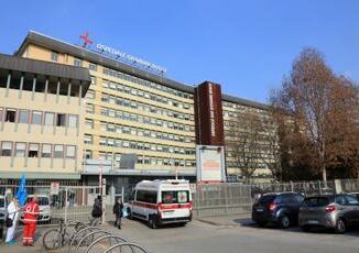 Torino bimba di 2 anni muore dopo essere stata investita nel parcheggio di un ospedale