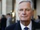 Francia Macron nomina premier Barnier