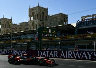 Gp Formula 1 Piastri trionfa a Baku davanti a Leclerc