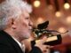 Venezia 81 Almodovar Adesso non potro piu vivere senza Leone dOro