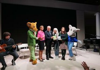 Buchmesse Geronimo Stilton in visita al padiglione Italia