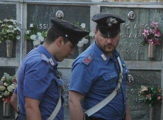 Chieti pensionata trovata morta al cimitero aveva una busta di plastica in testa