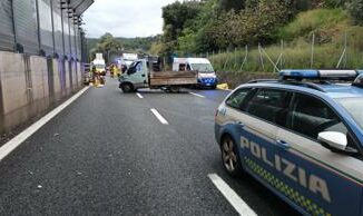 Genova incidente mortale in A10 traffico paralizzato