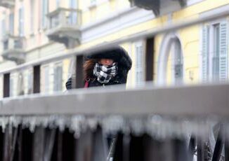 Arriva il freddo artico sullItalia neve anche a bassa quota ecco dove e quando