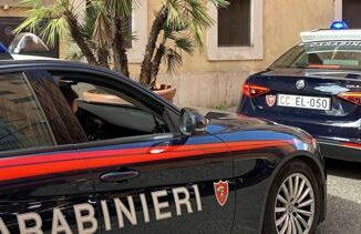 Castiglioncello lanciarono molotov contro villa di un magnate russo denunciati 2 ucraini