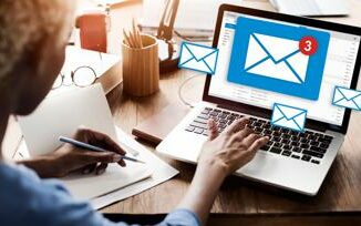 Email a valanga Sul lavoro anche la posta elettronica e fonte di stress