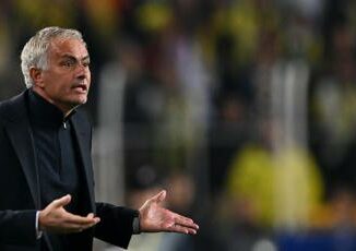 Mourinho solito show anche in Turchia Noi contro tutti Video