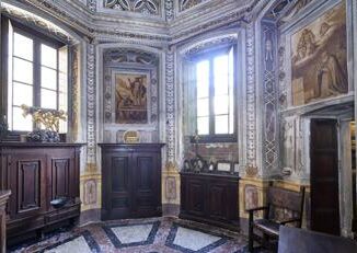 Restaurati affreschi della sacrestia della cappella del Collegio Ghislieri