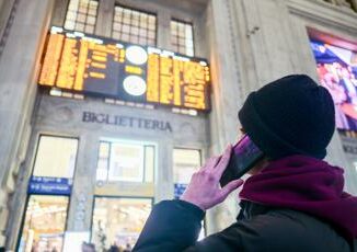 Sciopero treni oggi e domani orari ritardi e cancellazioni