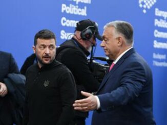 Ucraina Russia Zelensky No concessioni a Putin suicidio per Europa