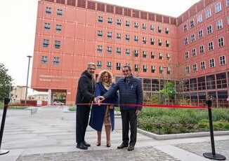 Universita Milano Bicocca inaugura lanno accademico e presenta la nuova Piazza della Scienza