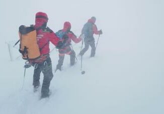 Alpinisti dispersi soccorritori ancora bloccati a Campo Imperatore