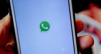 ChatGpt arriva su Whatsapp il nuovo servizio gratuito per chattare con lIA