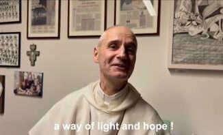 Il Natale di Athletica Vaticana Corri per i bambini corri per la speranza Video