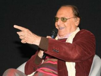 Renzo Arbore Invidio i giovani non si rendono conto del potenziale della tecnologia