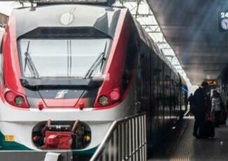 Sciopero treni oggi 9 dicembre 2024 orario e quali sono quelli garantiti