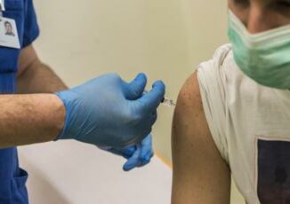 Vaccini Siliquini Siti Quelli disponibili sono sicuri ed efficaci ad ogni eta