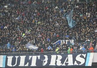 Violenze ultras scatta il divieto di trasferta stop a tifosi Atalanta Como Roma e Napoli