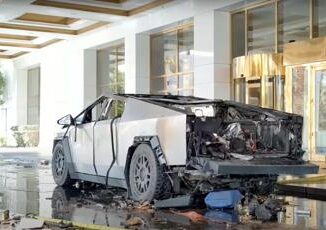 Esplosione Cybertruck Tesla a Las Vegas Fbi Caso di suicidio