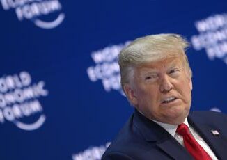 Lombra di Trump sul Forum di Davos come reagira lelite finanziaria globale