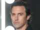 Milo Ventimiglia in lacrime la casa distrutta dagli incendi come nella serie tv Video