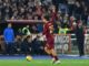 Roma Lazio Dybala e lo sfotto a fine partita Video