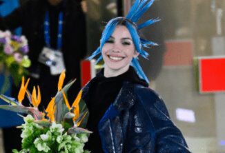 Sanremo 2025 Rose Villain chi e gli esordi la perdita della mamma e il blu come tratto distintivo