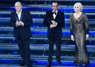 Sanremo 2025 buona la prima 12.600.000 spettatori con 653 di share