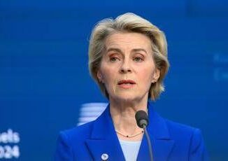 Ucraina Von der Leyen Russia una canaglia ai confini aumentare spese per la difesa